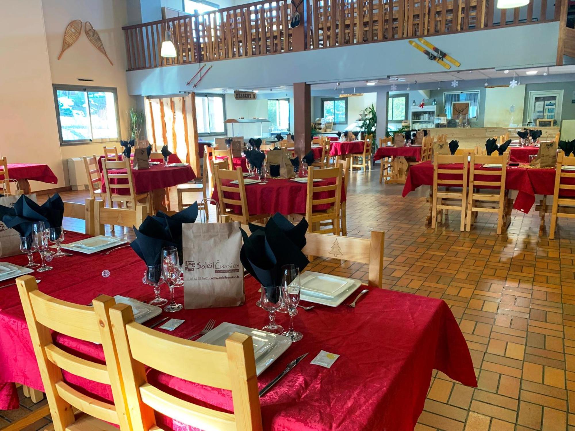 Chalet Ma Neou Hotel เลส์ อองเจลส์ ภายนอก รูปภาพ